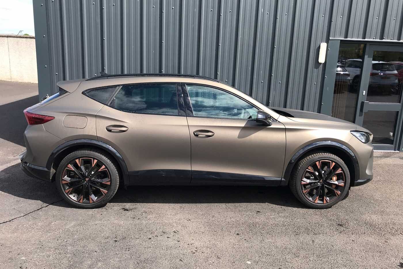 Cupra Formentor 1.5 e-HYBRID(272ps) VZ First Edition DSG