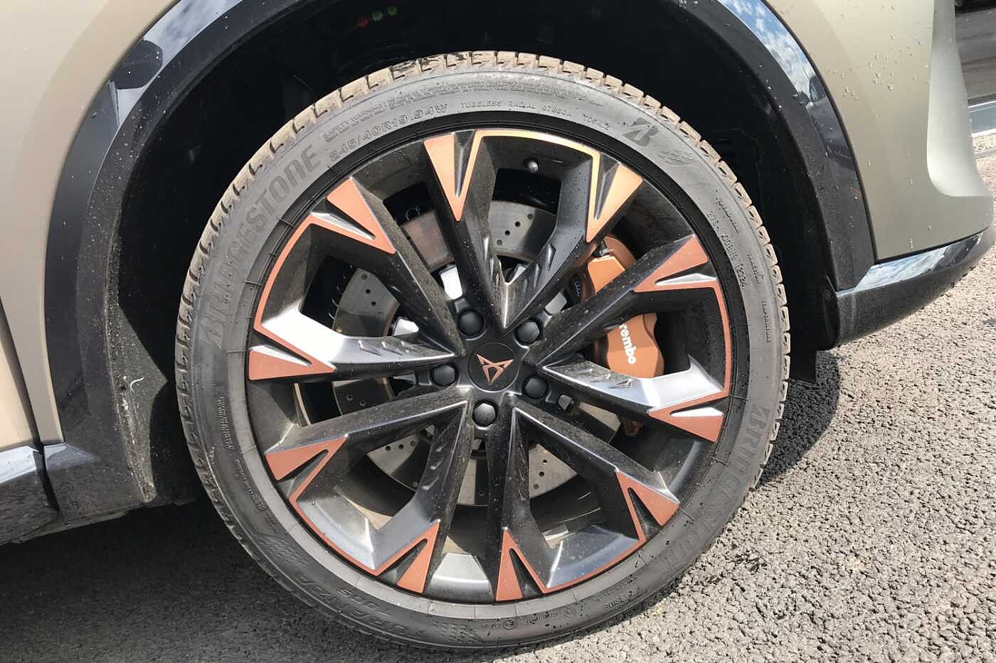 Cupra Formentor 1.5 e-HYBRID(272ps) VZ First Edition DSG
