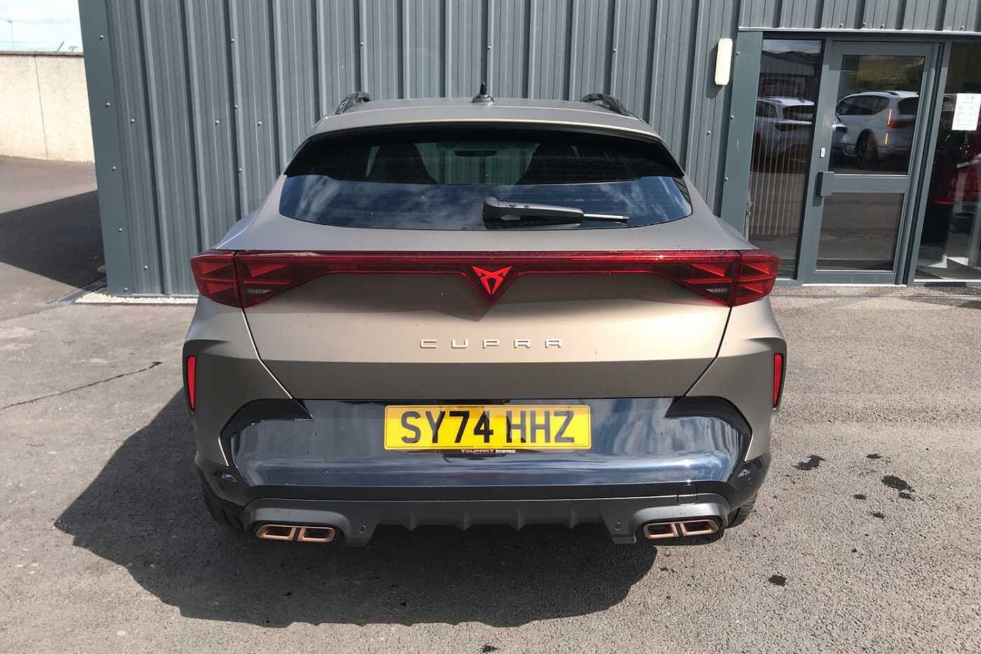 Cupra Formentor 1.5 e-HYBRID(272ps) VZ First Edition DSG